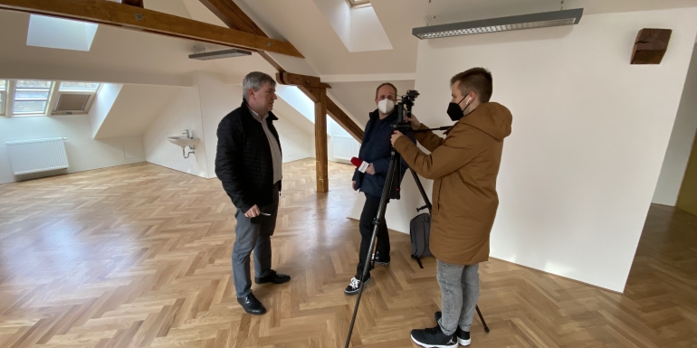 Školní budova v Drtinově ulici na Smíchově po rekonstrukci